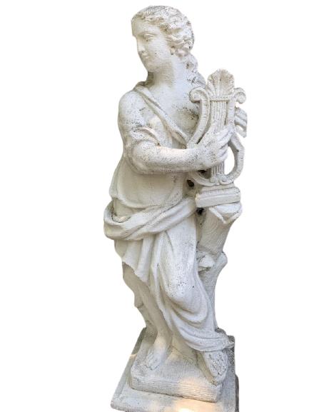 LARGE MALE OUTDOOR  ROMAN STATUE 68"H (1 of 7)