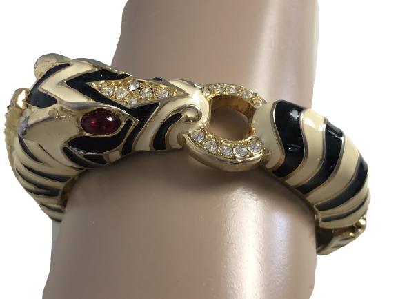 VINTAGE ENAMEL & GOLD ZEBRA HINGED BANGLE 3" (1 of 8)