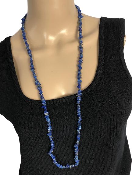 VINTAGE LAPIS LAZULI BEADED STONE NECKLACE 17" (1 of 4)