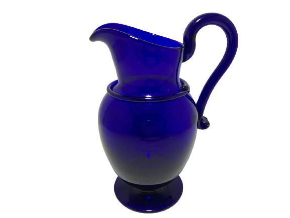 VINTAGE BRILLIANT COBALT BLUE PITCHER 9" TALL (1 of 7)
