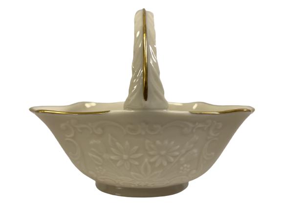 LENOX WHITE PORCELAIN BASKET WITH 14K GOLD TRIM 6" (1 of 4)