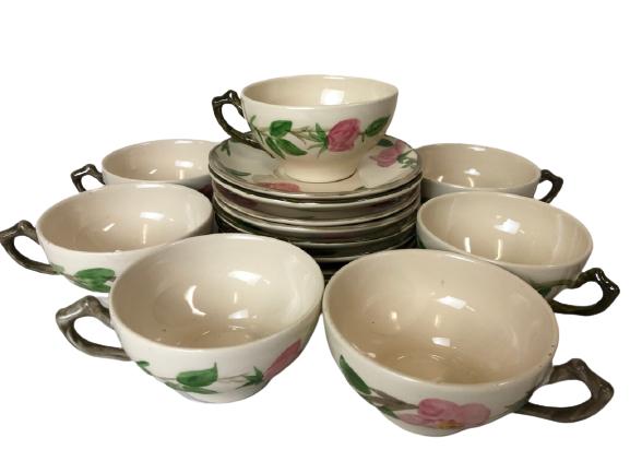 8 VINTAGE FRANCISCAN TEA CUPS AND SAUCERS SET 5.5" (1 of 8)