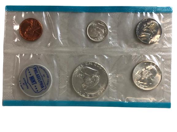 1962 UNCIRCULATED COINS OF PHILIDELPHIA MINT (1 of 2)