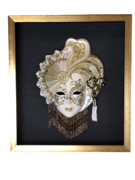 BEAUTIFULLY DECORATED ASIAN STYLE THEATRICAL MASK (1 of 11)