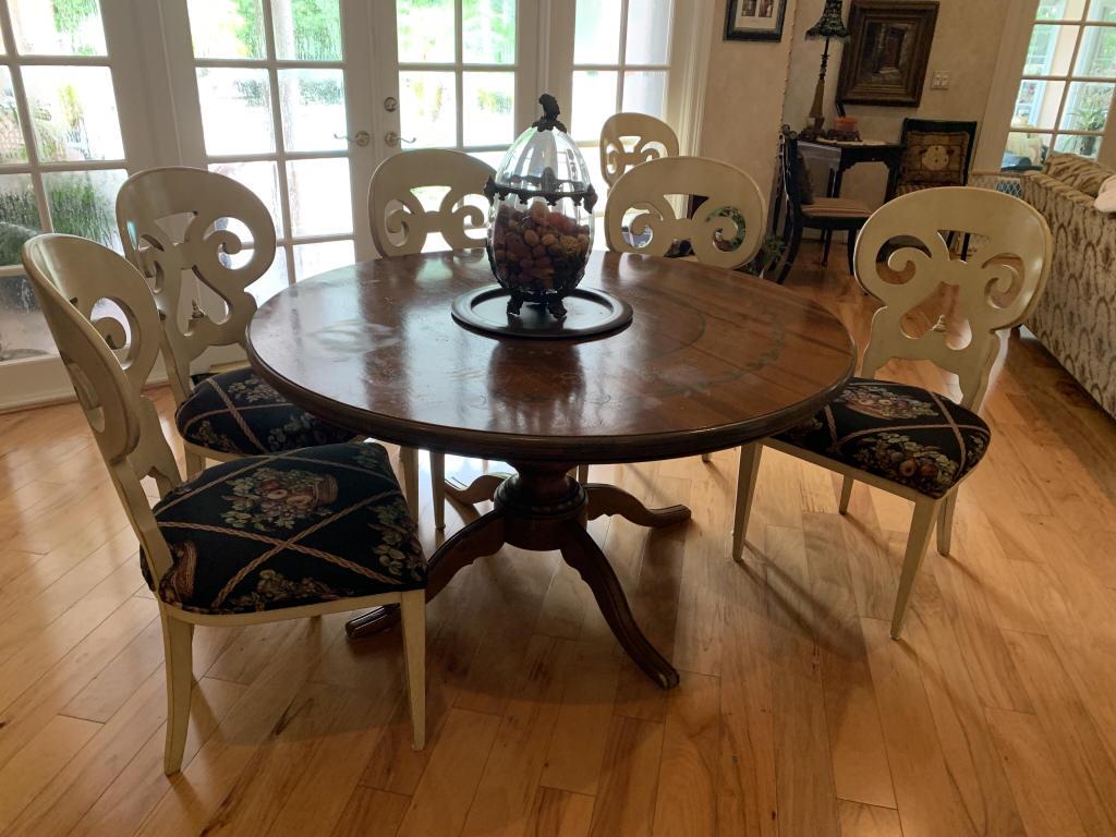PRETTY COUNTRY KITCHEN  DINING TABLE/6 CHAIRS (1 of 5)