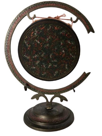 VINTAGE DETAILED BRASS TEMPLE GONG ON STAND 9.5" (1 of 8)