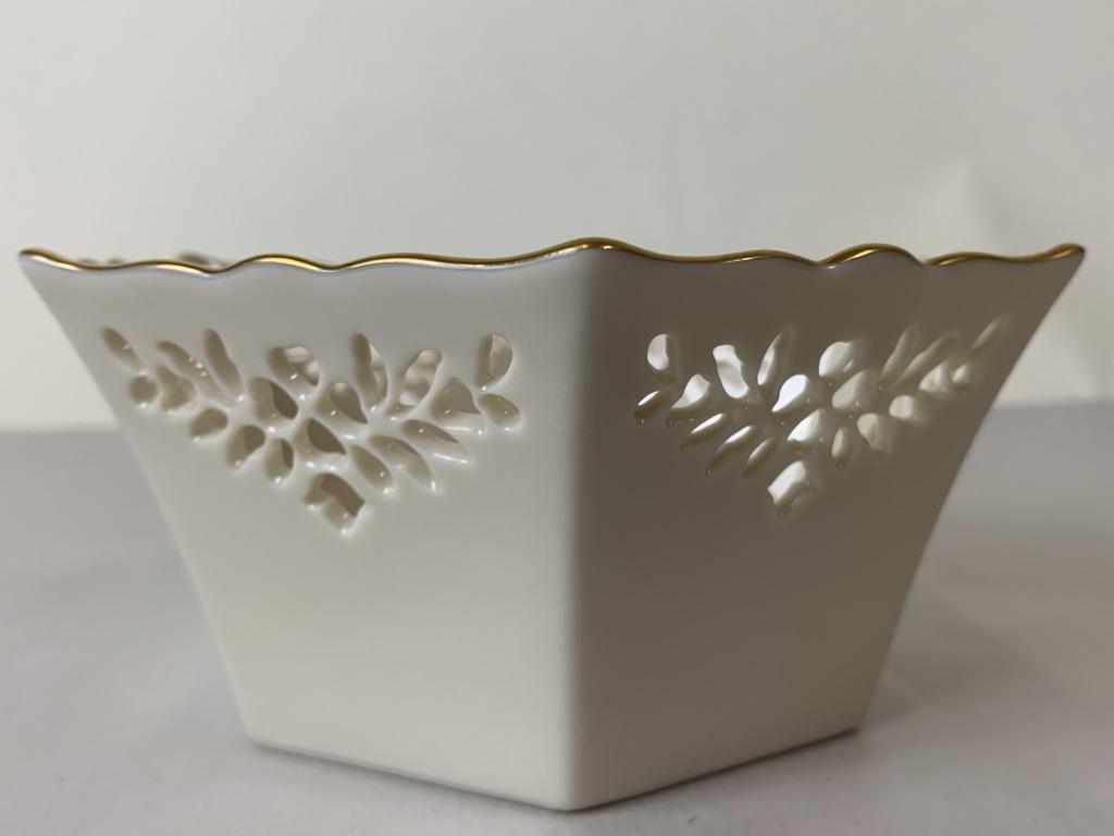 VTG LENOX PORCELAIN CANDY DISH W/ GOLD TRIM 5.5" W (1 of 5)