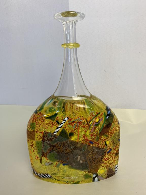 VTG KOSTA BODA B VALLIEN SATTELITE BOTTLE 9.25": VTG KOSTA BODA B VALLIEN SATTELITE BOTTLE 9.25" -SIGNED BERTIL VALLIEN -9.25" TALL x 5.5" WIDE -VERY GOOD CONDITION