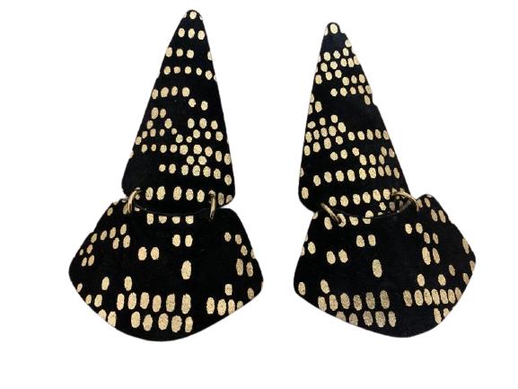 BRUCE TOLMAN VINTAGE BLACK &GOLD PIERCED EARRINGS: BRUCE TOLMAN VINTAGE BLACK &GOLD PIERCED EARRINGS - VELVET TYPE MATERIAL -VERY GOOD CONDITION