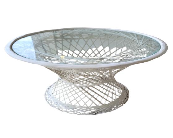 MID MOD RETRO WHITE WICKER STYLE COFFEE TABLE 38" (1 of 6)