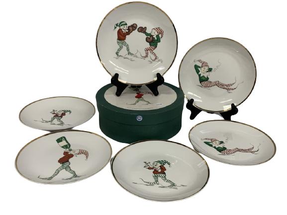 VTG RESTORATION HARDWARE "NAUGHTY ELVES" PLATES (1 of 5)