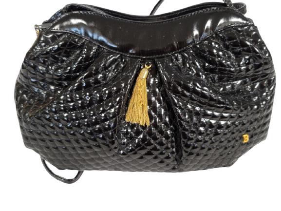 BALLY  VINTAGE BLACK PATENT  LEATHER HANDBAG (1 of 3)