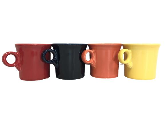 (4) FIESTAWARE COFFEE MUGS VARIOUS COLORS: (4) FIESTAWARE COFFEE MUGS VARIOUS COLORS -VERY GOOD CONDITION, NO CHIPS OR CRACKS