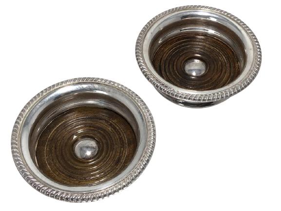 2 ANTIQUE BARKER ELLIS WINE BOTTLE COASTERS 5.5": 2 ANTIQUE BARKER ELLIS SILVER PLATED AND WOOD DECORATIVE WINE BOTTLE COASTERS HOME BAR COCKTAIL DECOR - 1.5" X 5.5" -VERY GOOD CONDITION-DP11032020