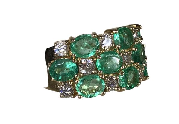 GORGEOUS DIAMOND AND EMERALD 14K RING (1 of 7)