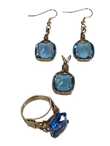 14K GOLD + TOPAZ SET OF RING, PENDANT AND EARRINGS (1 of 7)