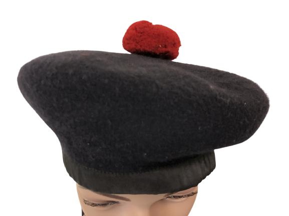 VTG SCOTCH PURE LAINE WOOL BERET W POM 7 1/8 (1 of 12)