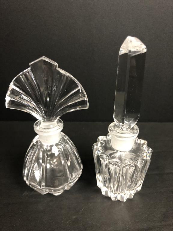 2 VTG ART DECO STYLE  PERFUME DECANTER BOTTLES 5" (1 of 6)