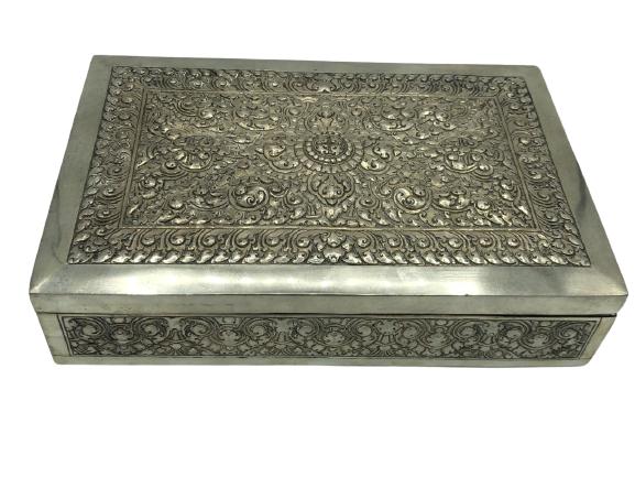 FRENCH ANTIQUE STERLING SILVER FILIGREE SNUFF BOX (1 of 8)