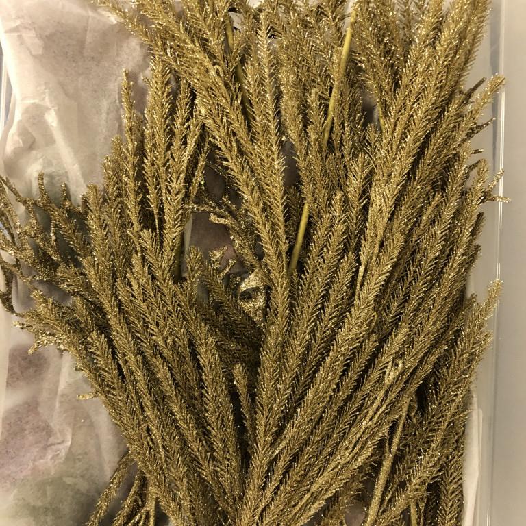 20 + ASSORTED POINSETTIA  HOLIDAY FLORAL PICKS (1 of 2)