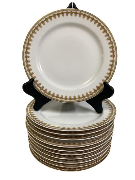 11 VTG HAVILAND LIMOGES FRANCE DINNER PLATES 9 1/2: 11 VTG HAVILAND LIMOGES FRANCE DINNER PLATES 79 1/2" -BEAUTIFUL CREAM COLORED DINNER PLATES WITH RED AND GREEN EMBLISHMENTS AND GOLD TRIME-VERY G0OD VINTAGE CONDITION