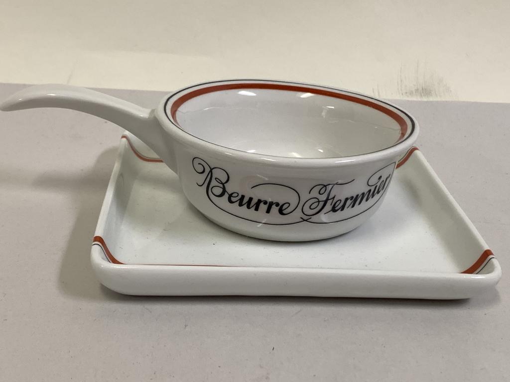 PORCELAIN D'AUTEUIL JACQUES LOBJOY BUERRE FERMIER (1 of 3)