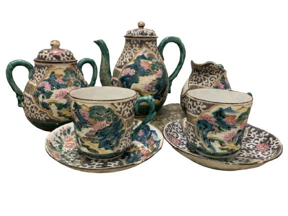 VINTAGE JAPANESE BLUE AND GREEN TEA SET (1 of 3)