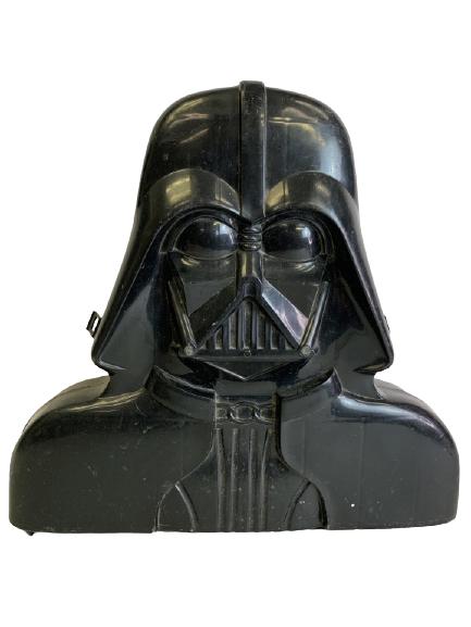 VTG STAR WARS DARTH VADER CASE W FIGURES 15": VTG STAR WARS LUCAS FILMS 1980 DARTH VADER CARRYING CASE W ALL FIGURES EXCEPT LANDO CALRISSIAN 80'S POP MOVIE CULTURE -15" X 15" X 3" APPROX -GOOD CONDITION, SEE PHOTOS, SOME WEAPONS MISSING, DECALS C