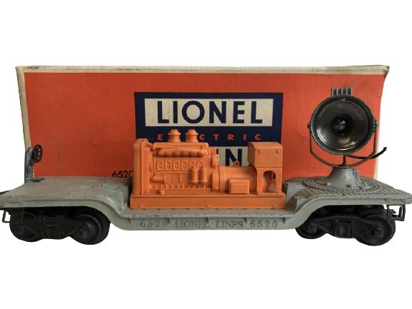 VTG LIONEL SEARCHLIGHT TRAIN CAR W BOX 9": VTG LIONEL BIG ENGINE CARRIER WITH SEARCH LIGHT TRAIN CAR HOBBY HOBBYIST LOCOMOTIVE COLLECTIBLE COLLECTOR CONDUCTOR ELECTRIC TRAIN SETS HOME OFFICE MANCAVE DECOR -3" X 9" X 3" APPROX -GOOD VINTAGE CON