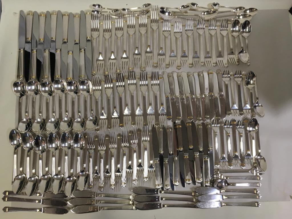 CHRISTOFLE "ARIA BAGUES DORE" SILVERPLATE FLATWARE SET (1 of 18)