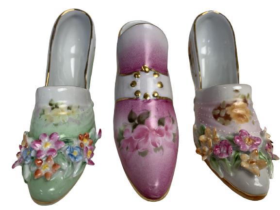 SET OF 3 VTG LIMOGES PORCELAIN HIGH HEEL FIGURINES (1 of 11)