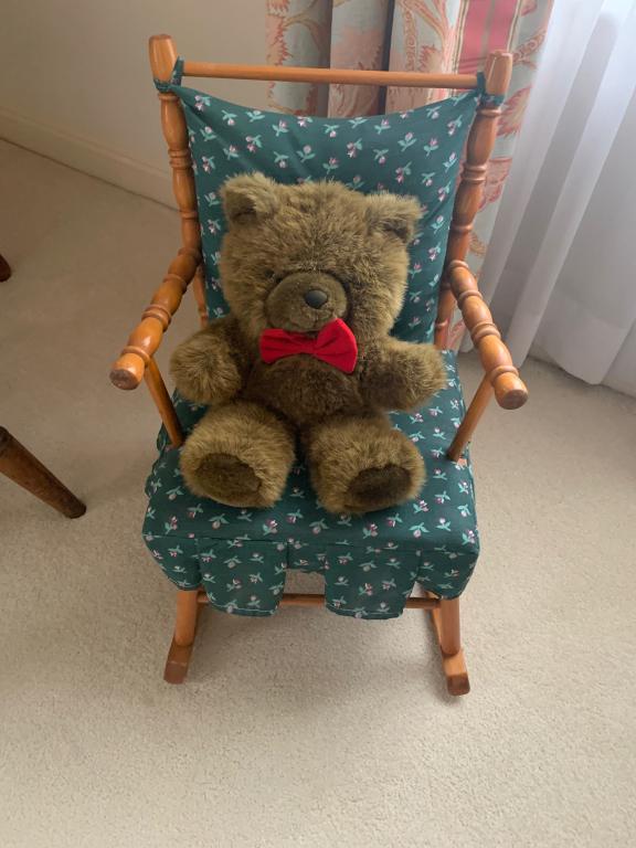 VINTAGE CHILD'S ROCKING CHAIR W/ TEDDY BEAR (1 of 1)