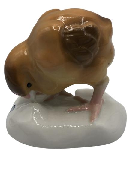 VTG NYMPHENBURG YOUNG YELLOW DUCKLING FIGURINE 3" (1 of 6)