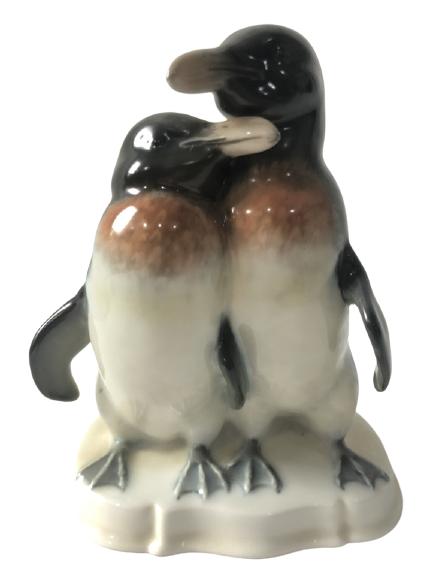 VTG ROSENTHAL TWO PENGUINS PORCELAIN STATUE 5.5" (1 of 7)