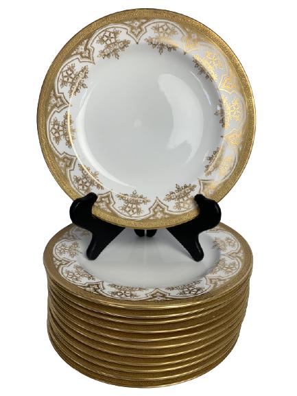 VTG WEDGWOOD GOLD DESIGN PLATES 9" LOT OF 12 (1 of 8)