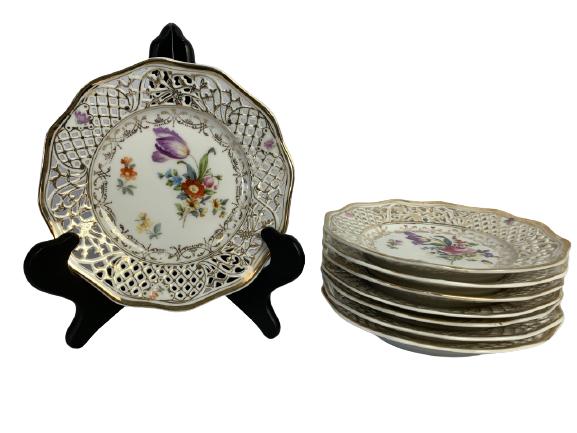 (8) VTG CS BAVARIA CUT OUT FLORAL DESSERT PLATES (1 of 8)
