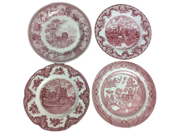 VTG LOT OF 4 ASSORTED ART RED DECORATIVE PLATES (1 of 17)