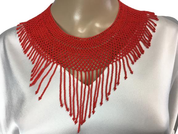 VINTAGE RED BEADED COLLAR-STYLE NECKLACE 17" (1 of 5)