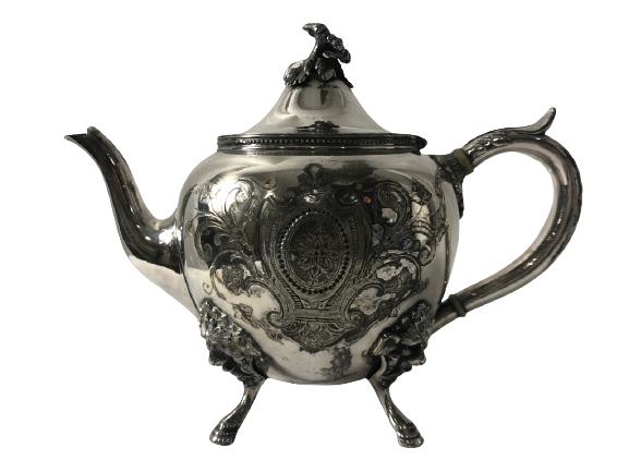 VTG WILCOX SILVER CO. SILVERPLATE FOOTED TEAPOT (1 of 7)