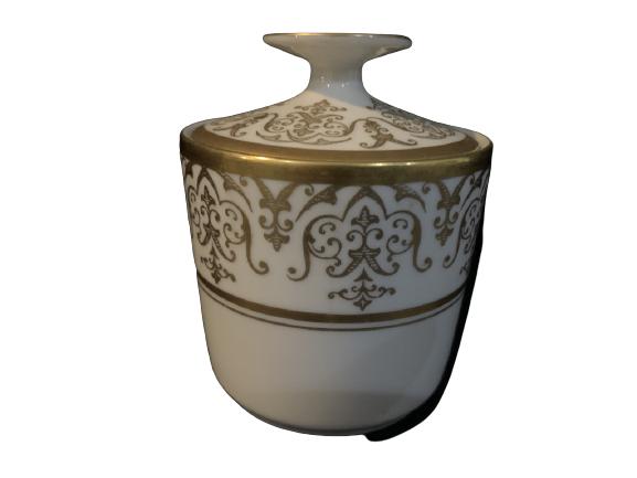 MARGARETTE BAVARIAN CHINA COVERED DISH (1 of 4)