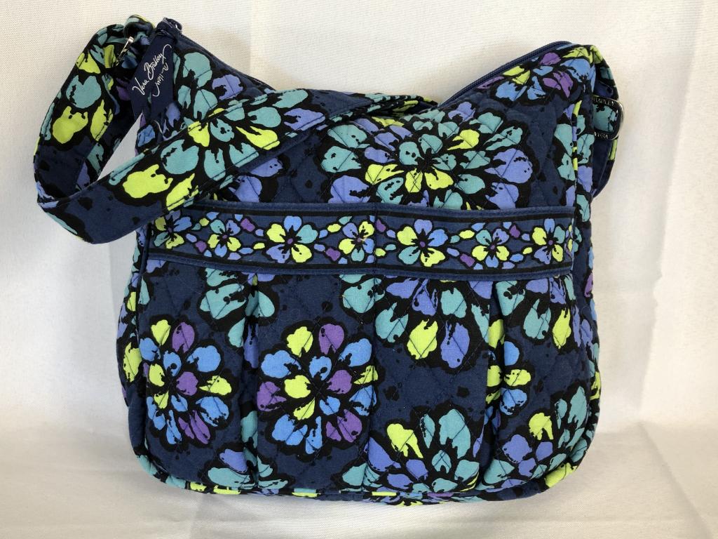 VERA BRADLEY BLUE FLORAL QUILTED HANDBAG (1 of 12)