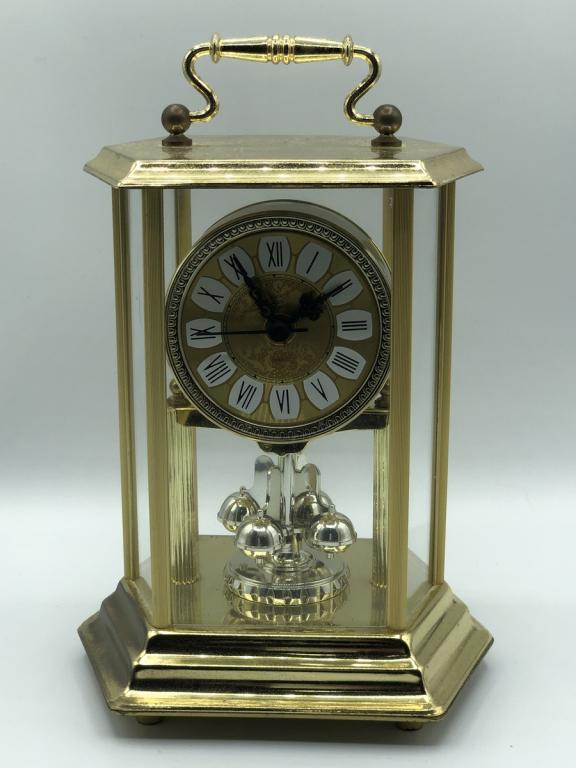 VTG HOWARD MILLER BRASS CARRIAGE MANTLE CLOCK 8" (1 of 4)