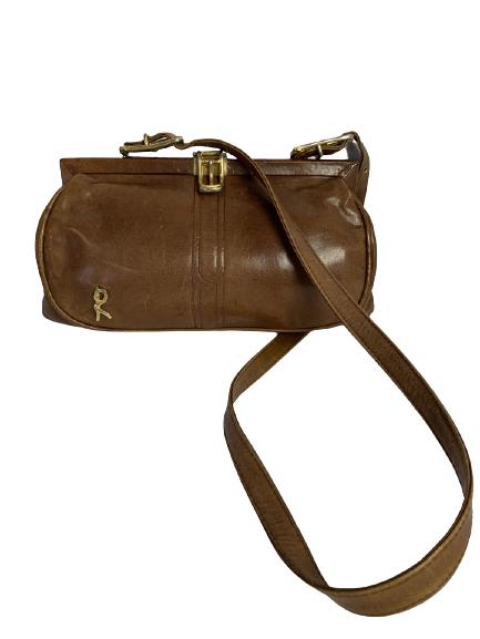 VTG ROBERTA DI CAMERINO GENUINE LEATHER HANDBAG (1 of 14)