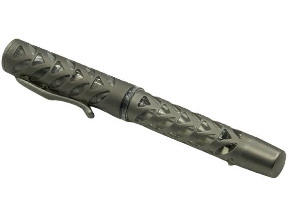 RARE VISCONTI TITANIUM SKELETON FOUNTAIN PEN: RARE 14 K GOLD TIP VISCONTI TITANIUM SKELETON FOUNTAIN PEN WITH CLEAR CELLULOID LUXURY PENS WRITING INSTRUMENTS AUTHORS WRITERS JOURNALIST MANCAVE HOME OFFICE DECOR-VERY GOOD CONDITION-DP11321