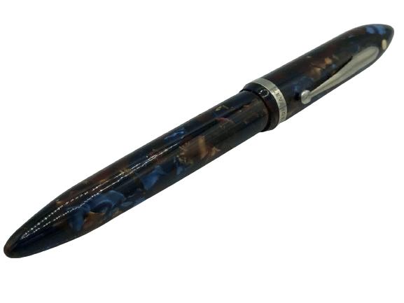 VTG SHEAFFER LEVENGER 18K TIP FOUNTAIN PEN (1 of 5)