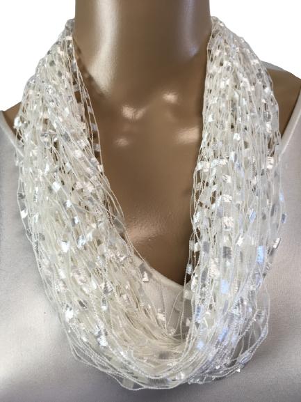 VTG MULTI-STRAND WHITE FABRIC CHOKER 13": VTG MULTI-STRAND WHITE FABRIC CHOKER 13" - PRETTY WHITE BRIC-A-BRAC STRANDS- MAGNETIC SILVER CLOSURE- GOOD VINTAGE CONDITIONBC