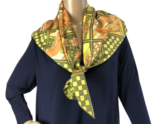 VTG KEN SCOTT  FLORAL DESIGN SCARF 34" (1 of 4)