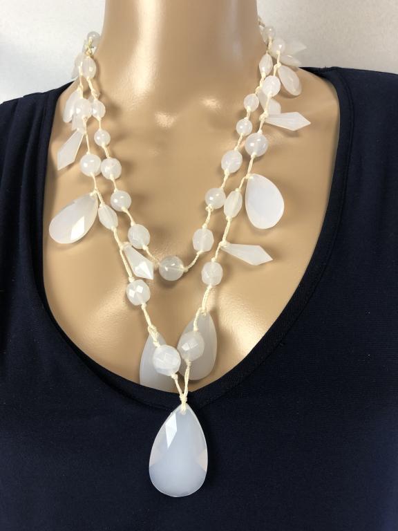 VTG JOAN RIVERS DOUBLE-STRAND MILK BEAD NECKLACE (1 of 5)