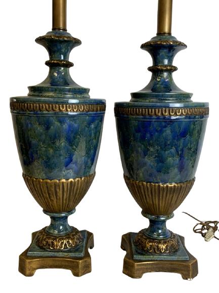 2 ITALIAN NEO CLASSICAL STYLE POTTERY LAMPS 38" (1 of 10)