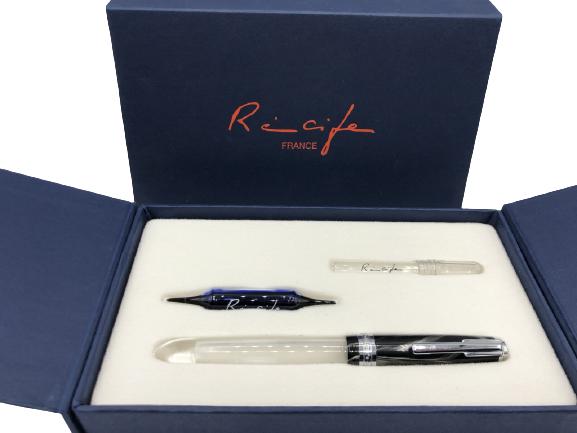 RECIFE MARBLE RESIN CRYSTAL FOUNTAIN PEN IN BOX (1 of 9)